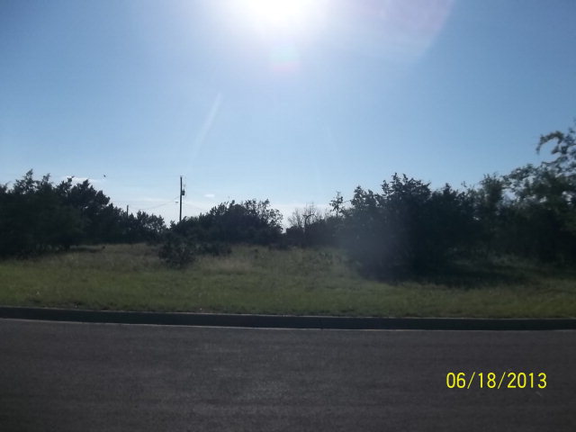 111 Sagebrush Lane, Kerrville, TX 78028