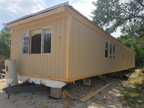 16055 TX-16 #32 ,TX, Poteet, 78065