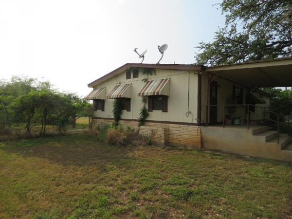 16055 TX-16 #19 ,TX, Poteet, 78065
