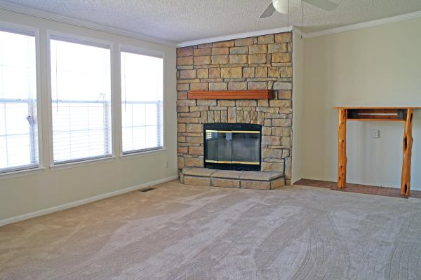 1690 River Oaks