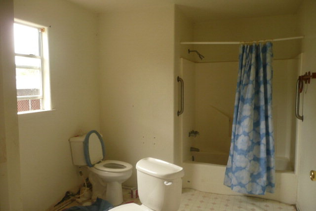 811 N Avenue B, Beeville, TX 78102