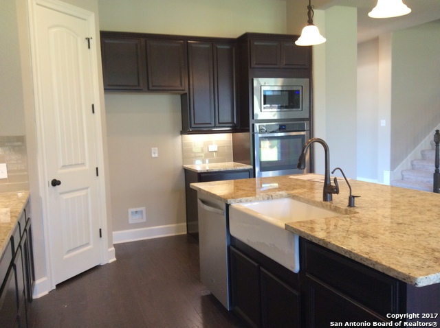 1095 Boulder Run, New Braunfels, TX 78130