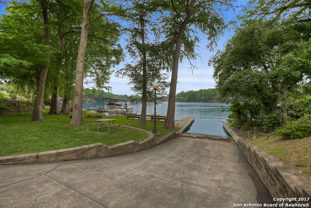 0 Sunflower Bluff, New Braunfels, TX 78130