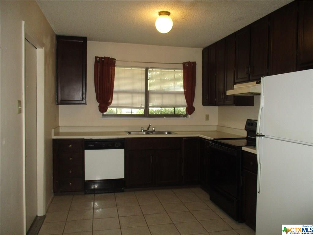 240 Caddell, New Braunfels, TX 78130