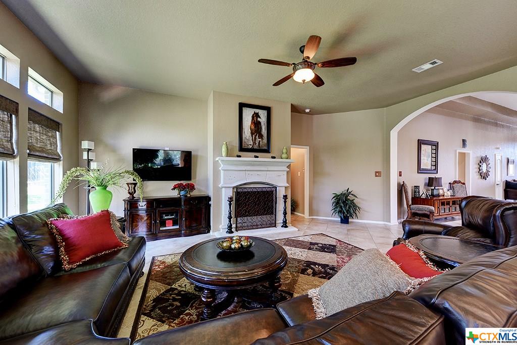 404 Oak Brush, New Braunfels, TX 78132