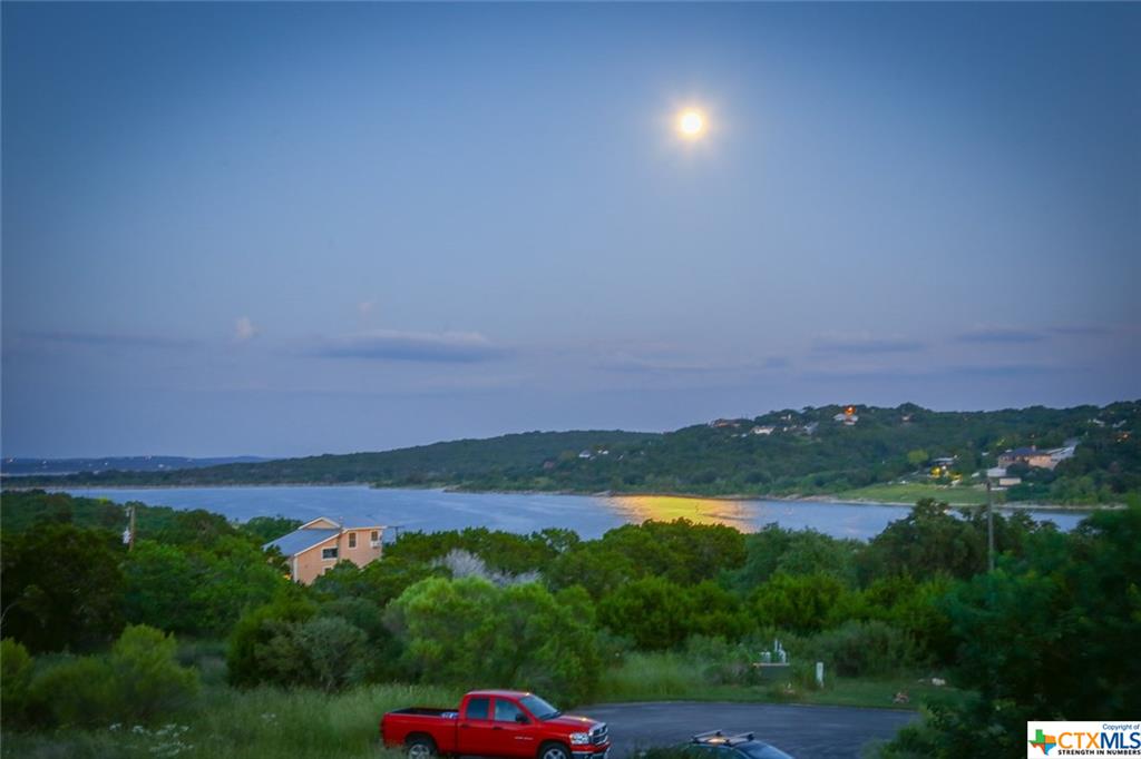 1537 Ensenada Drive, Canyon Lake, TX 78133