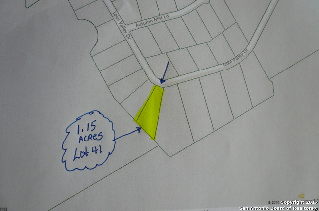 856 LAKE VALLEY DR, Stockdale, TX 78160