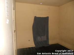 1219 Perez St, San Antonio, TX 78207