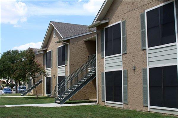 810 North Frio Street, San Antonio, TX 78207