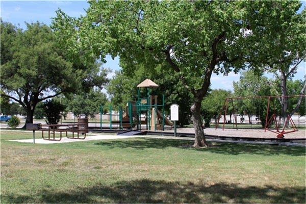 810 North Frio Street, San Antonio, TX 78207