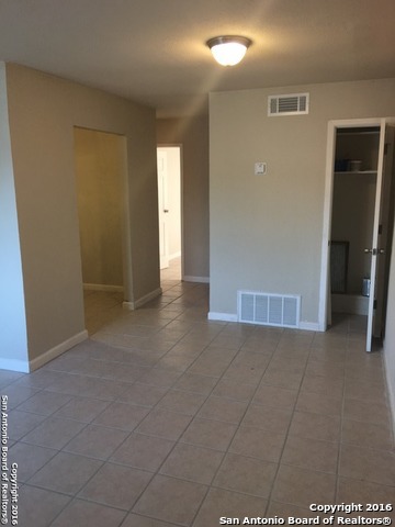 11010 BAYWOOD ST, San Antonio, TX 78213