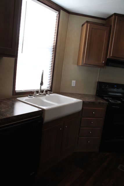 Woodlake Estates MHC 7151 Woodlake Parkway #242San Antonio, TX 78218
