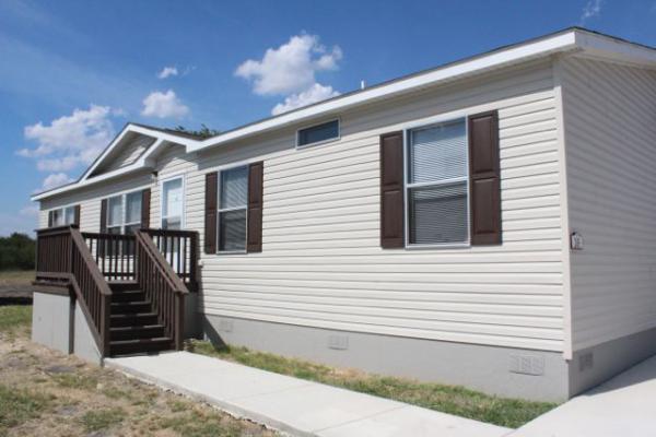 Woodlake Estates MHC 7151 Woodlake Parkway #245San Antonio, TX 78218