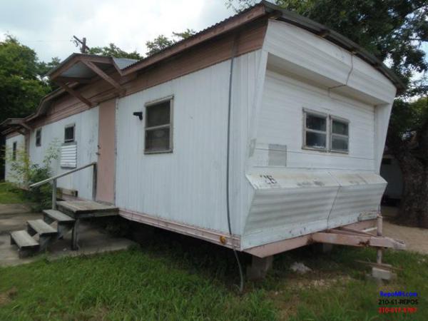 4210 S Zarzamora St #15 ,TX, San Antonio, 78225