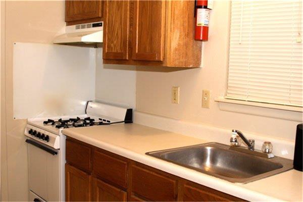 919 Sutton Drive, San Antonio, TX 78228
