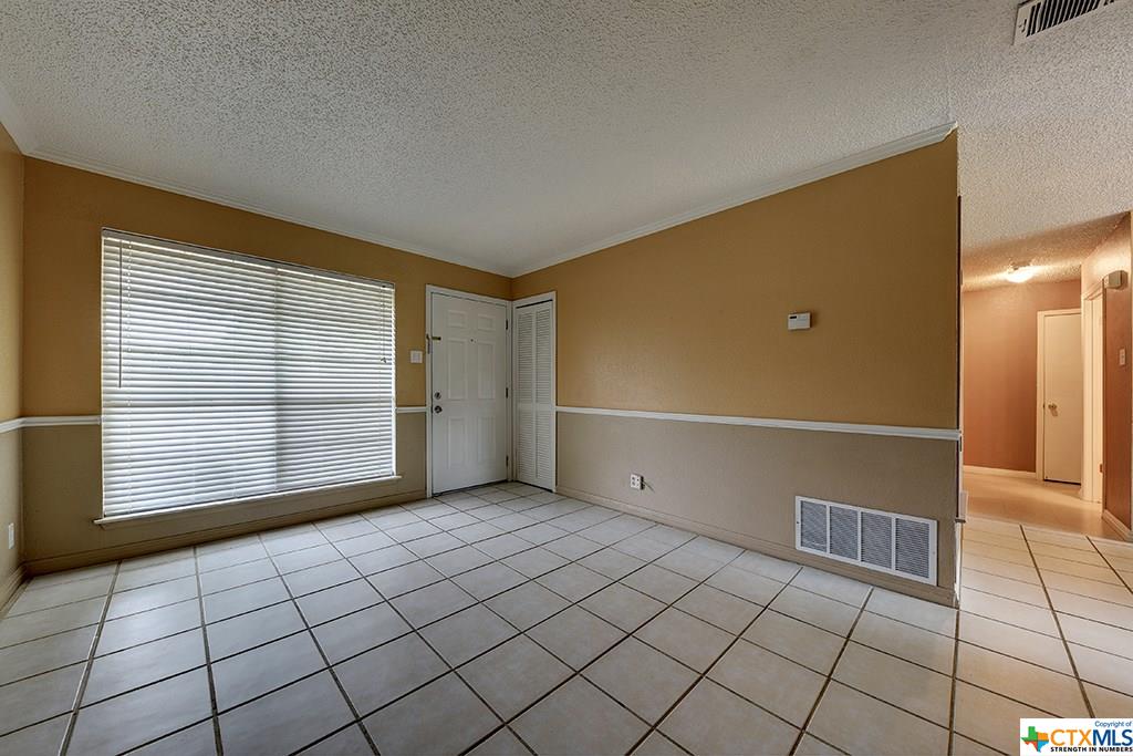 12213 Valley Oak Street, Live Oak, TX 78233
