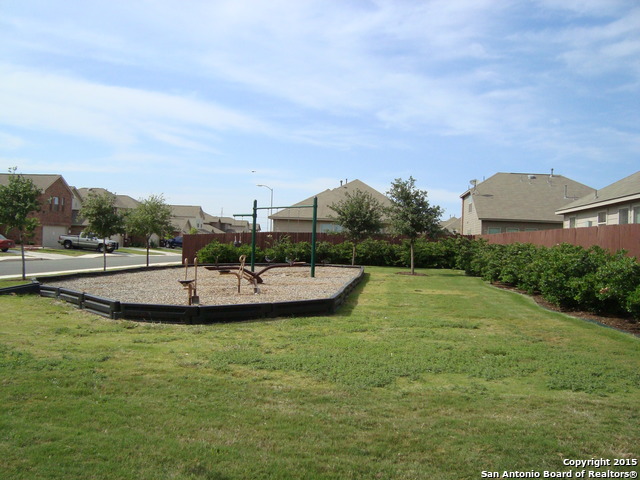 6514 Candlecane Cir, San Antonio, TX 78244