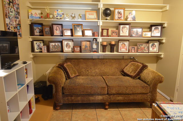 7443 N Rimhurst, San Antonio, TX 78250
