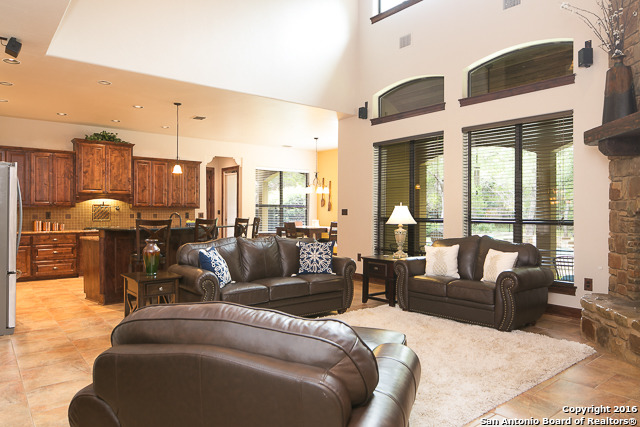19692 BAT CAVE RD, Garden Ridge, TX 78266