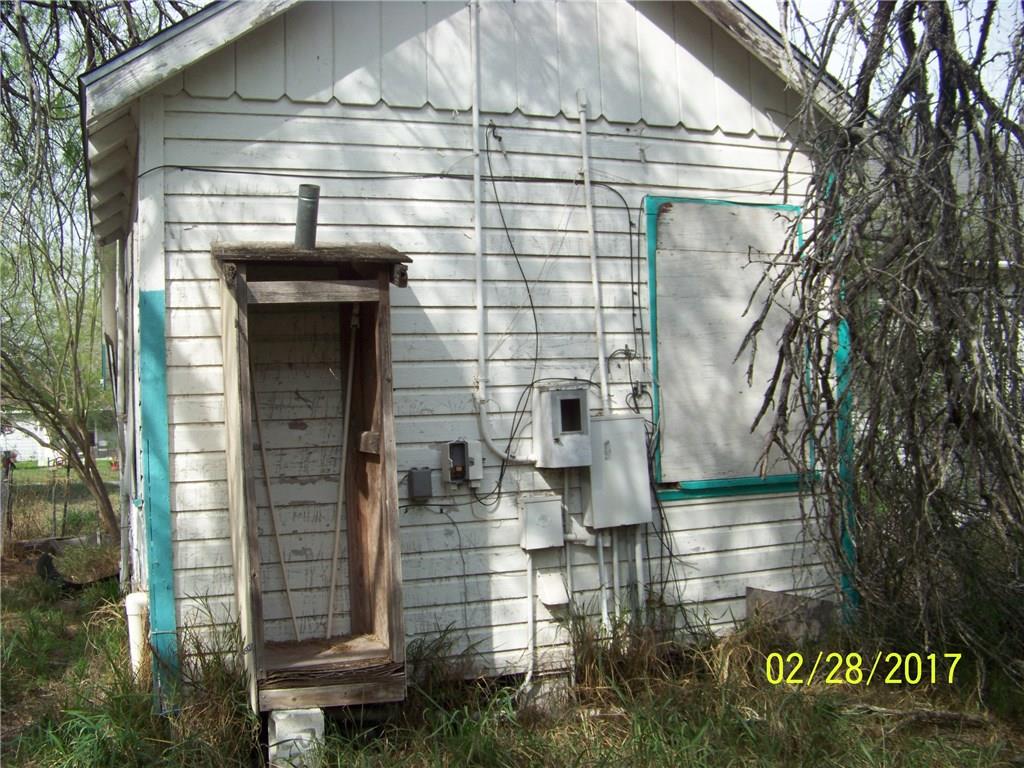 638 Bluebonnet St, Alice, TX 78332