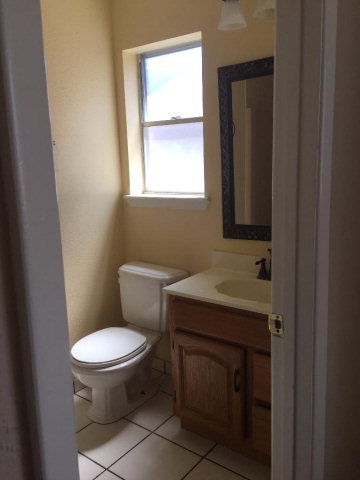 1405 Christy, Kingsville, TX 78363
