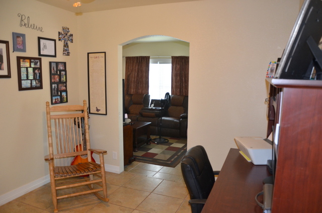1611 E Johnston Circle, Kingsville, TX 78363