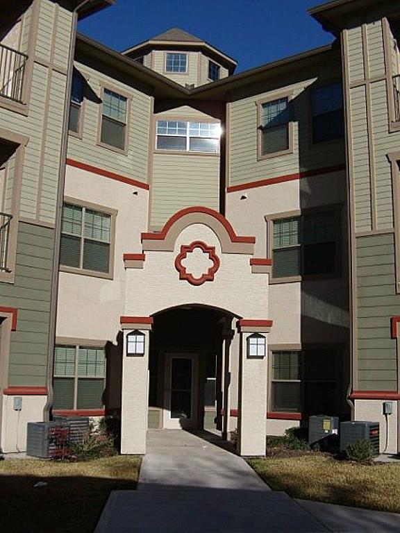 200 W Yoakum Avenue, Kingsville, TX 78363