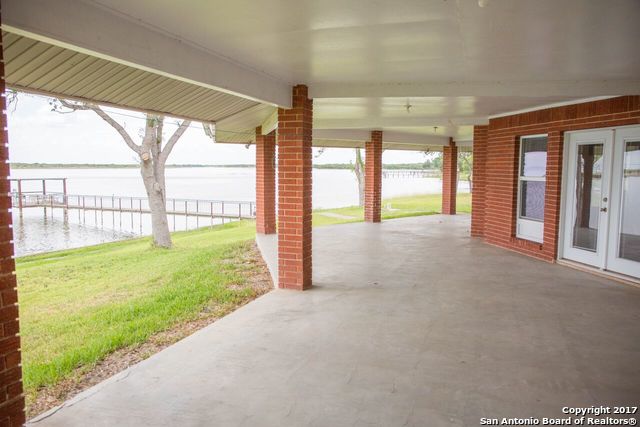 143 Windy Ridge loop, Mathis, TX 78368