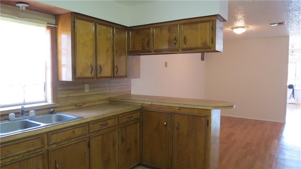 108 Cook, Odem, TX 78370