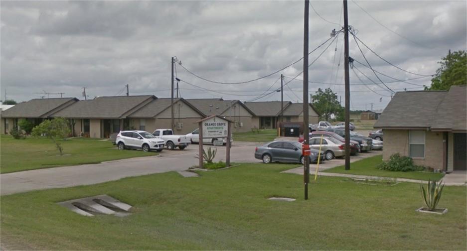 520 East Orange Street, Orange Grove, TX 78372