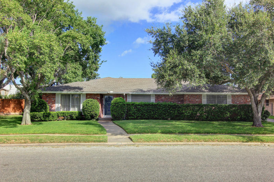 111 Channelview Rd