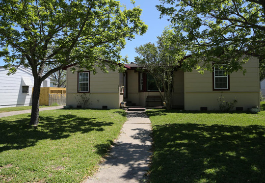 1809 Hillcrest Dr Unit# 408