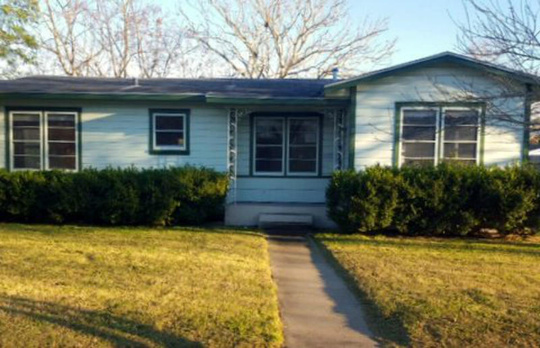 1809 Hillcrest Apt 205
