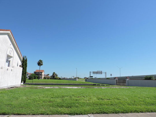 126 Teal Lot # 114