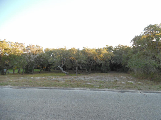 8 Old Cottage Beach Dr