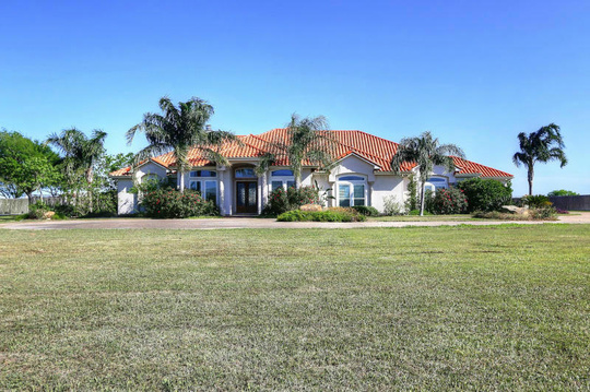 6 Pelican Dr