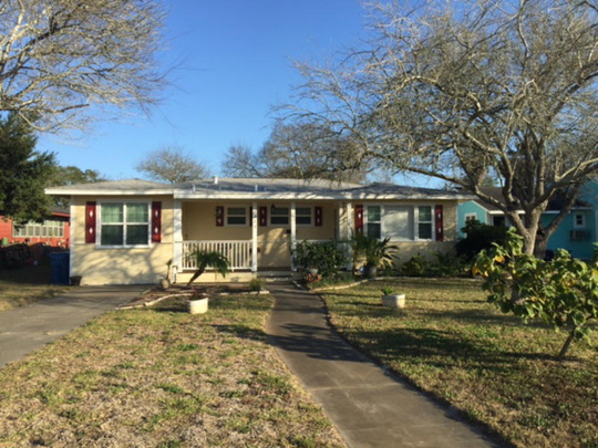 201-205 Miramar Dr