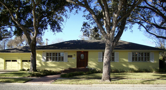 2614 Bay Vista