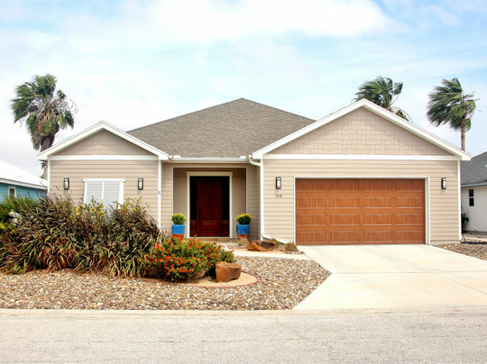 45 Nassau Dr