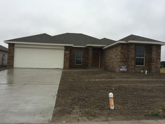 170 Dolphin Ln