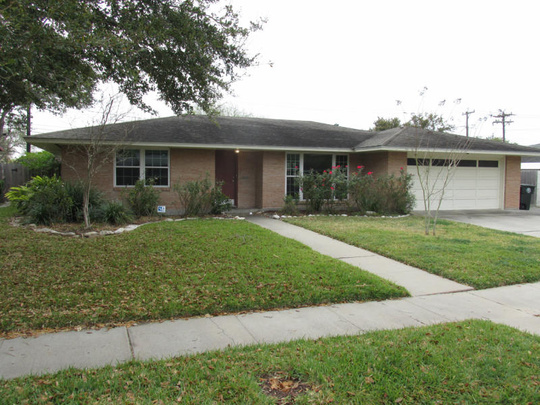 1404 Mazatlan Dr