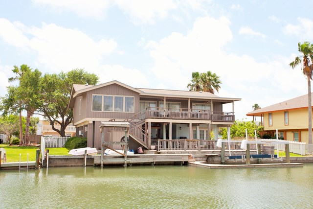 9 Luau, Rockport, TX 78382