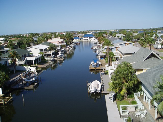 9 Luau, Rockport, TX 78382