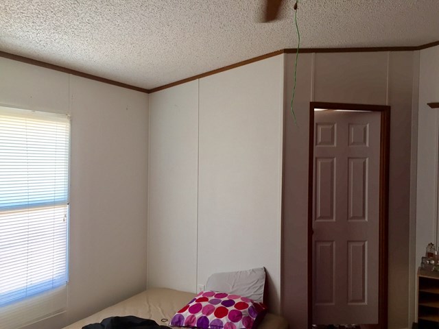 1945 S Doughty, Rockport, TX 78382