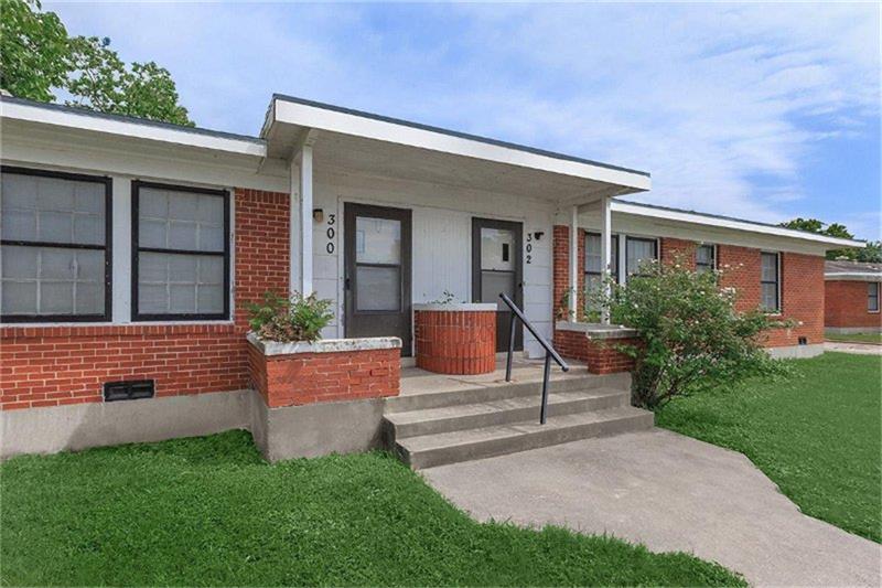 100 Buccaneer Drive, Corpus Christi, TX 78411