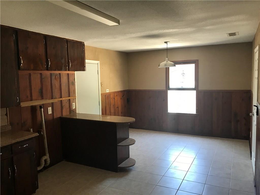 614 Chase Dr, Corpus Christi, TX 78412