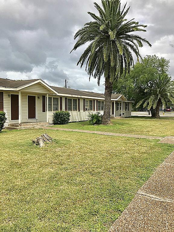 4625 Kostoryz Road, Corpus Christi, TX 78415
