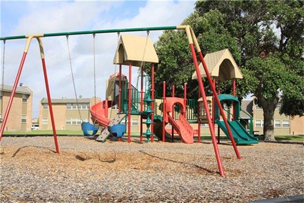 711 Glenoak Drive, Corpus Christi, TX 78418
