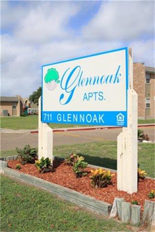 711 Glenoak Drive, Corpus Christi, TX 78418