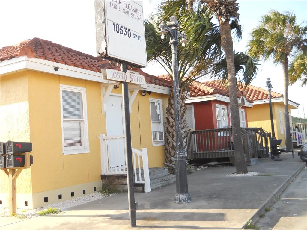10530 S Padre Island Dr, Corpus Christi, TX 78418
